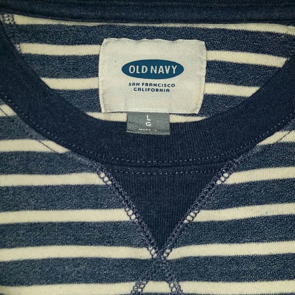 Womans Striped Old Navy Sweater - Picture 4 of 4